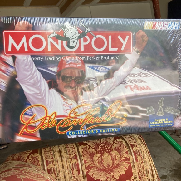 Dale Earnhardt #3 NASCAR Monopoly NIP - Picture 1 of 2